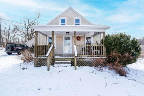 26501 Rock Street Coolville OH 45723