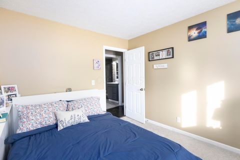 Tiny photo for 6435 Harlem Road, New Albany, OH 43054 (MLS # 226002747)