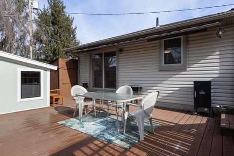 Tiny photo for 6435 Harlem Road, New Albany, OH 43054 (MLS # 226002747)