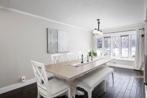 Tiny photo for 6435 Harlem Road, New Albany, OH 43054 (MLS # 226002747)