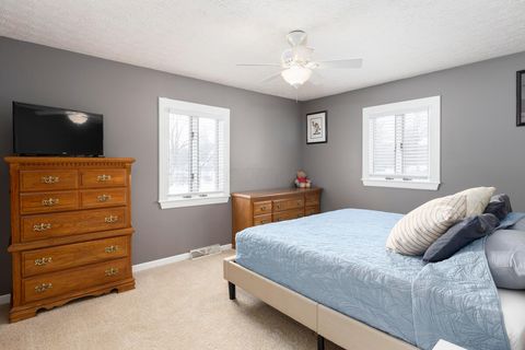 Tiny photo for 6435 Harlem Road, New Albany, OH 43054 (MLS # 226002747)