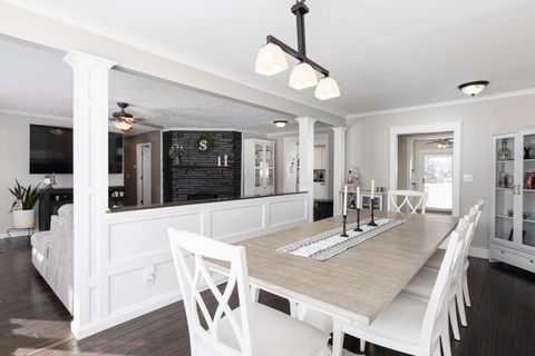 Tiny photo for 6435 Harlem Road, New Albany, OH 43054 (MLS # 226002747)