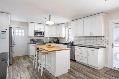 Tiny photo for 6435 Harlem Road, New Albany, OH 43054 (MLS # 226002747)