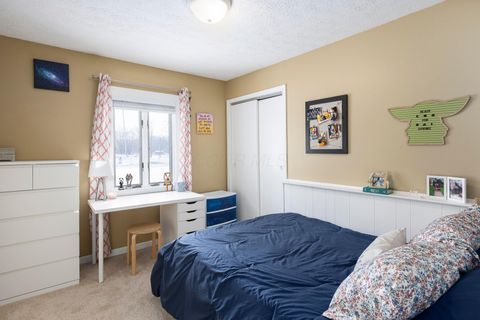 Tiny photo for 6435 Harlem Road, New Albany, OH 43054 (MLS # 226002747)