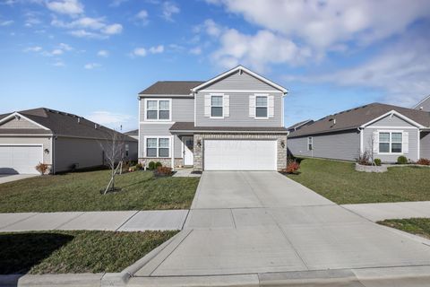 Photo of 1505 Hansberry Drive, Lithopolis, OH 43136 (MLS # 226000797)