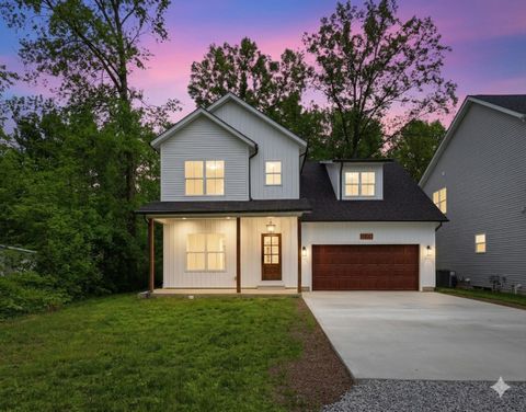 Photo of 3800 Genessee, Columbus, OH 43219 (MLS # 226016601)