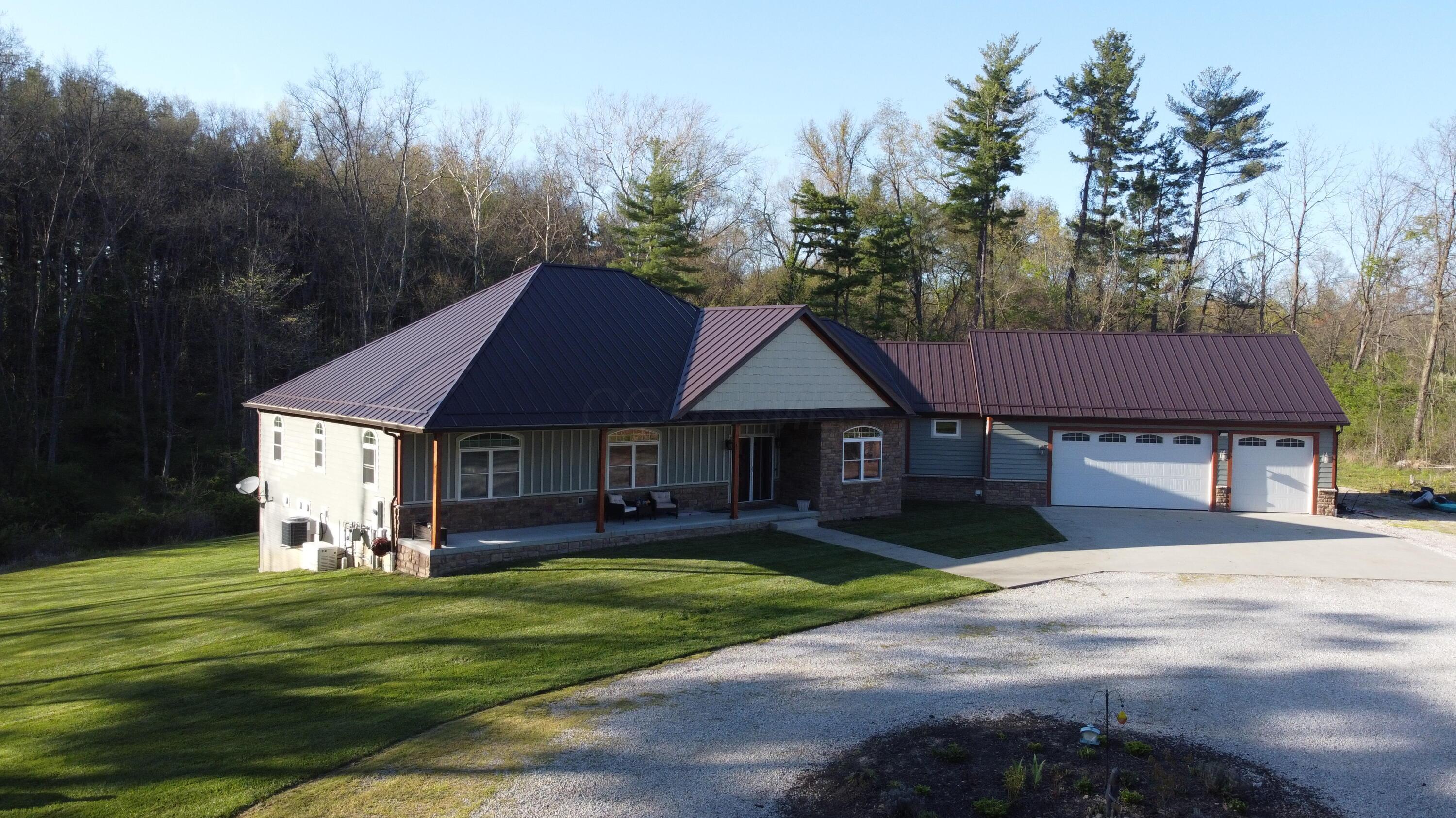 8610 Sadie Thomas Road, Johnstown, Ohio image 5