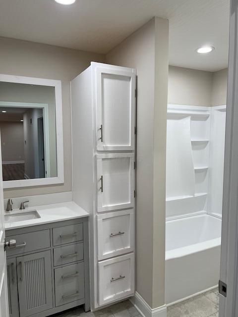 Tiny photo for 173 Lincoln Place, North Lewisburg, OH 43060 (MLS # 226000826)