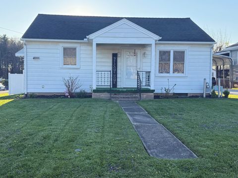 Homes For Sale - 410 Rush Street<br/> Perry County, New Lexington, OH 43764