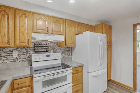 Tiny photo for 11876 County Rd 28, Thornville, OH 43076 (MLS # 226032411)