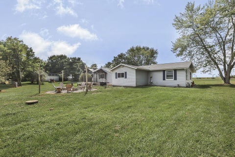 Tiny photo for 11876 County Rd 28, Thornville, OH 43076 (MLS # 226032411)