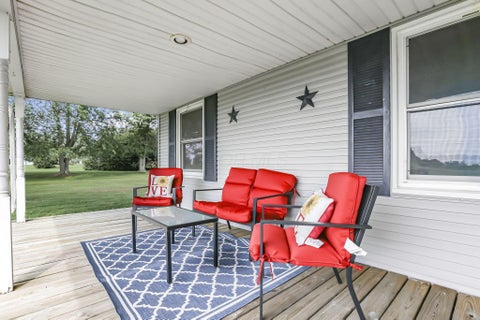 Tiny photo for 11876 County Rd 28, Thornville, OH 43076 (MLS # 226032411)