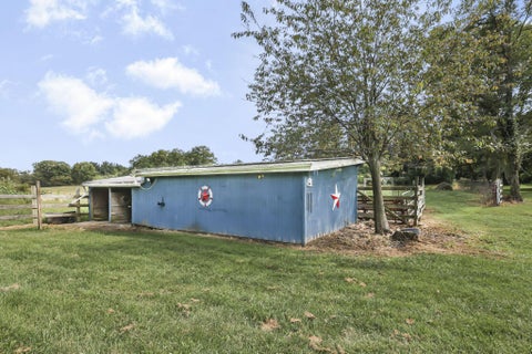 Tiny photo for 11876 County Rd 28, Thornville, OH 43076 (MLS # 226032411)
