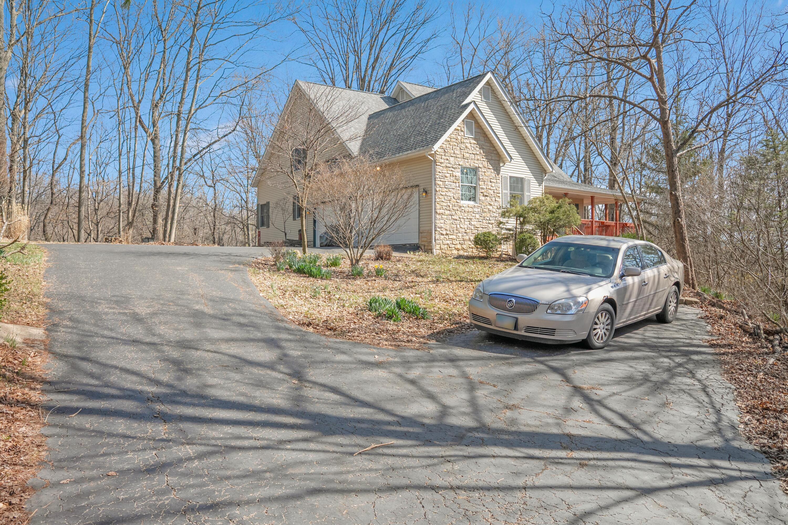4251 Alward Road, Pataskala, Ohio image 6