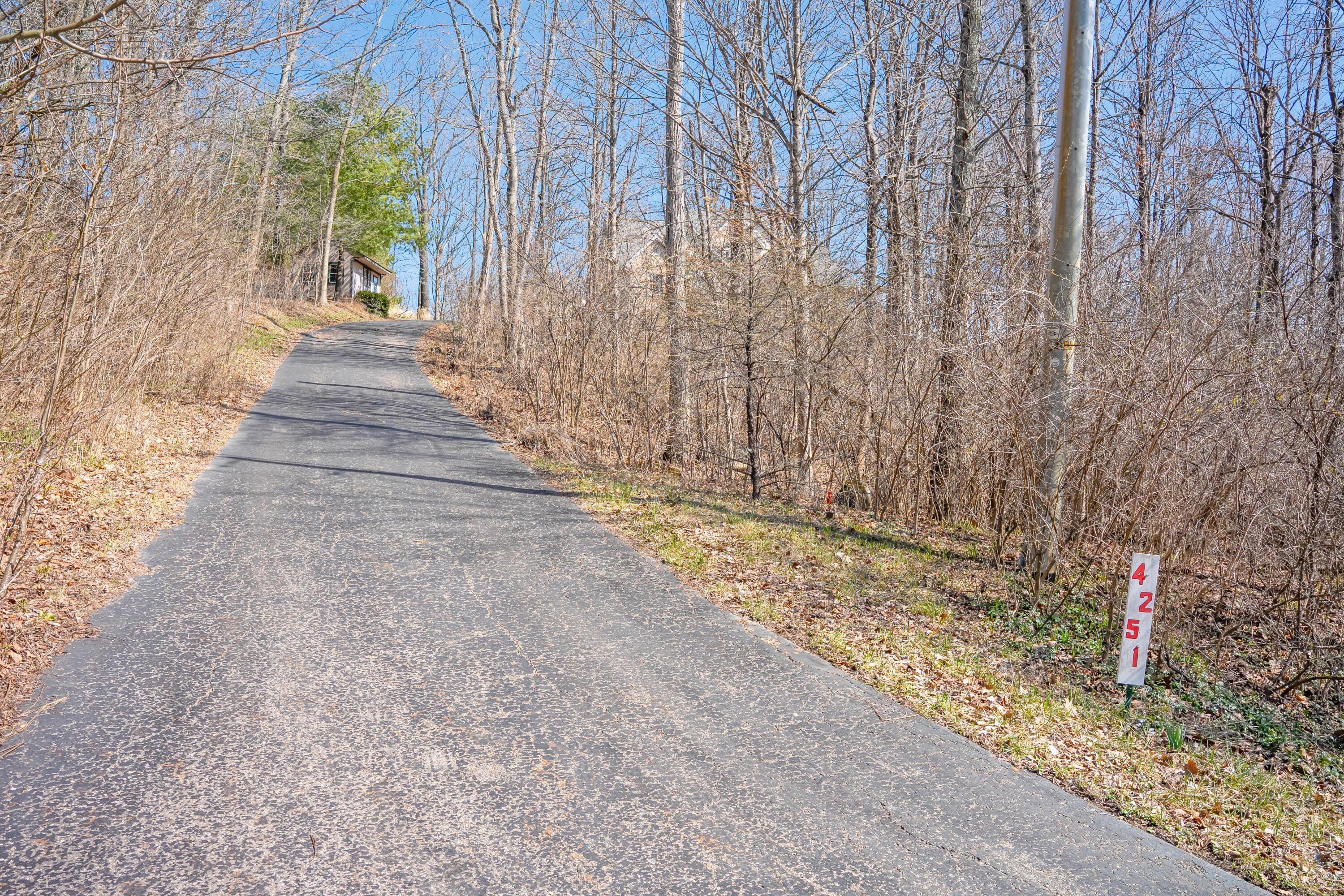 4251 Alward Road, Pataskala, Ohio image 4