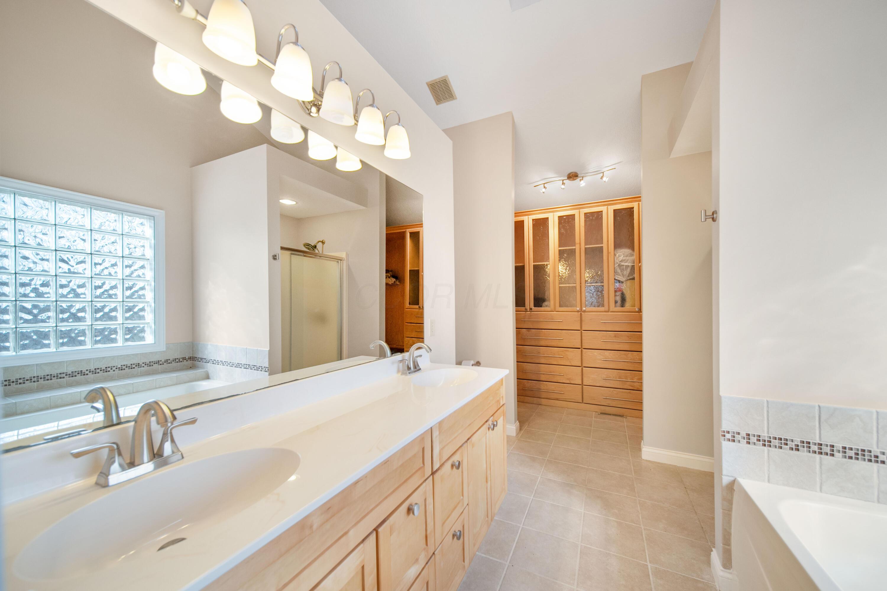 4251 Alward Road, Pataskala, Ohio image 30