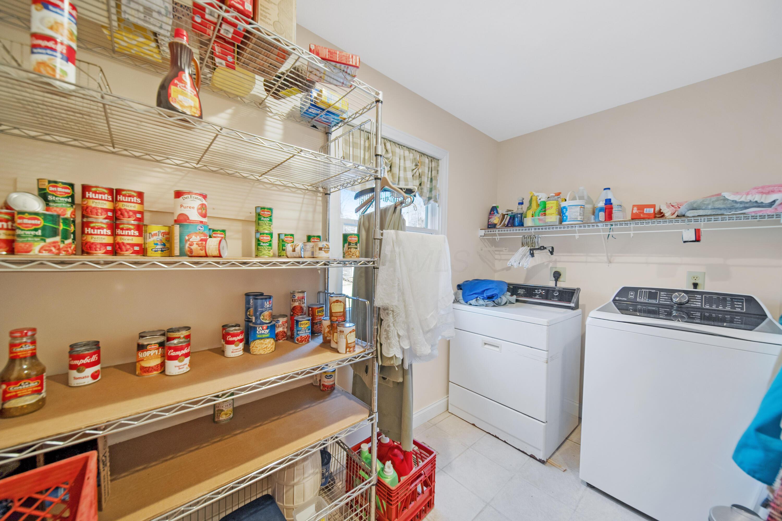 4251 Alward Road, Pataskala, Ohio image 38
