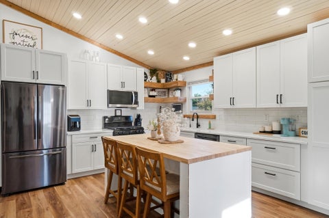Tiny photo for 1520 State Route 29 NE, London, OH 43140 (MLS # 226039837)