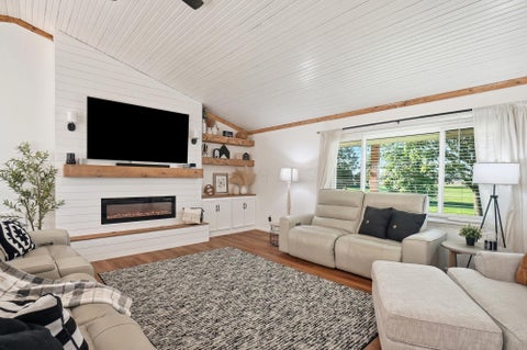 Tiny photo for 1520 State Route 29 NE, London, OH 43140 (MLS # 226039837)