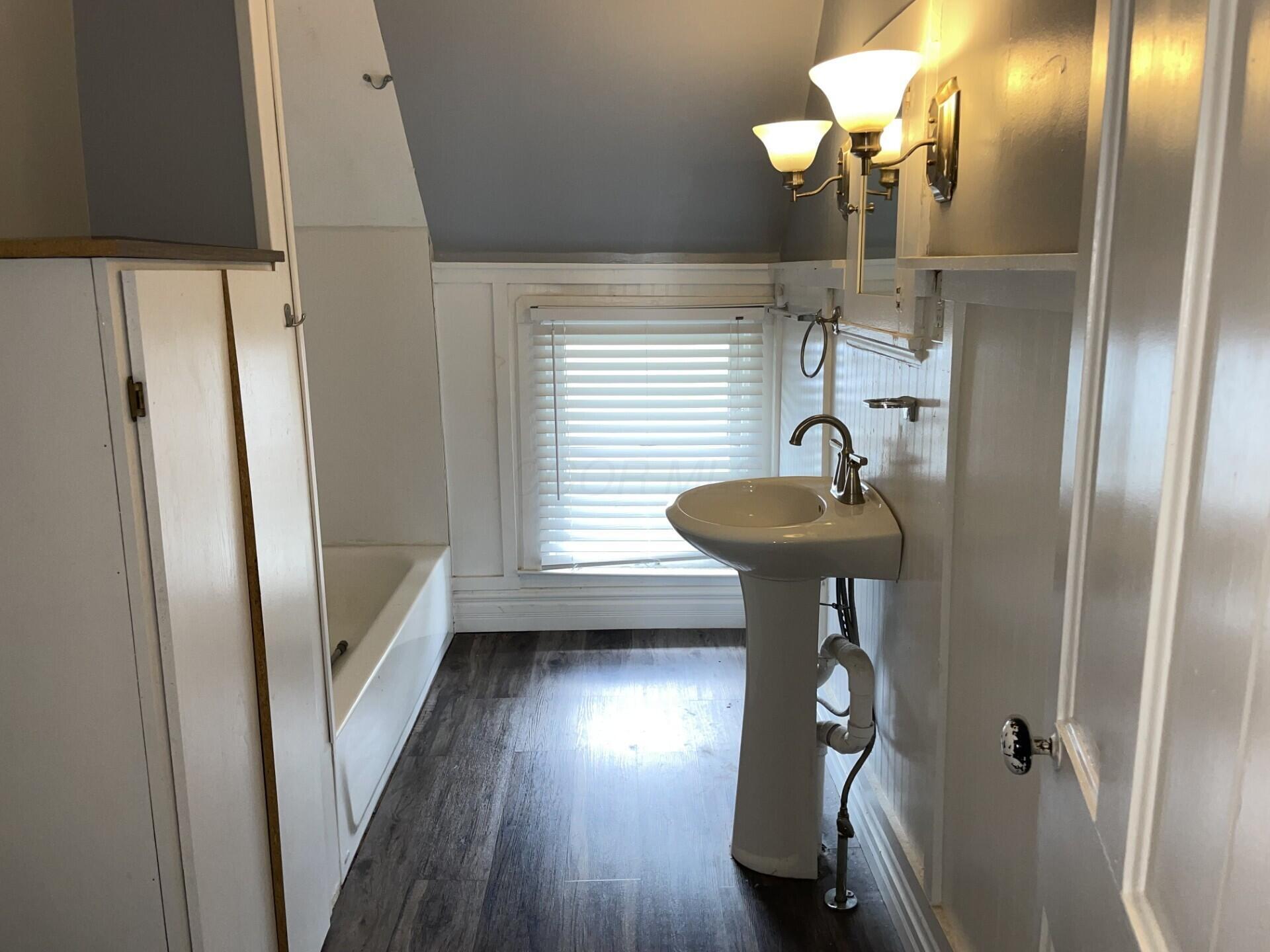 93 E Columbus Street, Mount Sterling, Ohio image 16