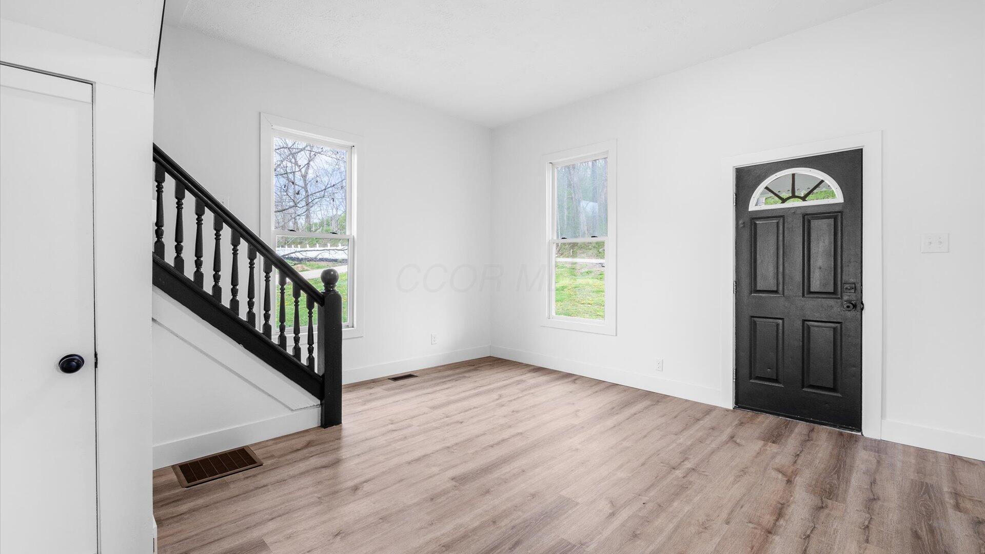 2484 Coopermill Road, Zanesville, Ohio image 8