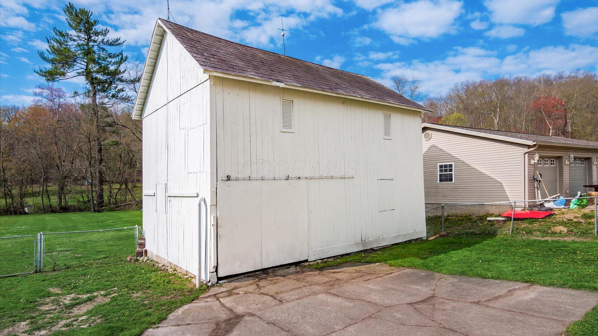 2484 Coopermill Road, Zanesville, Ohio image 37