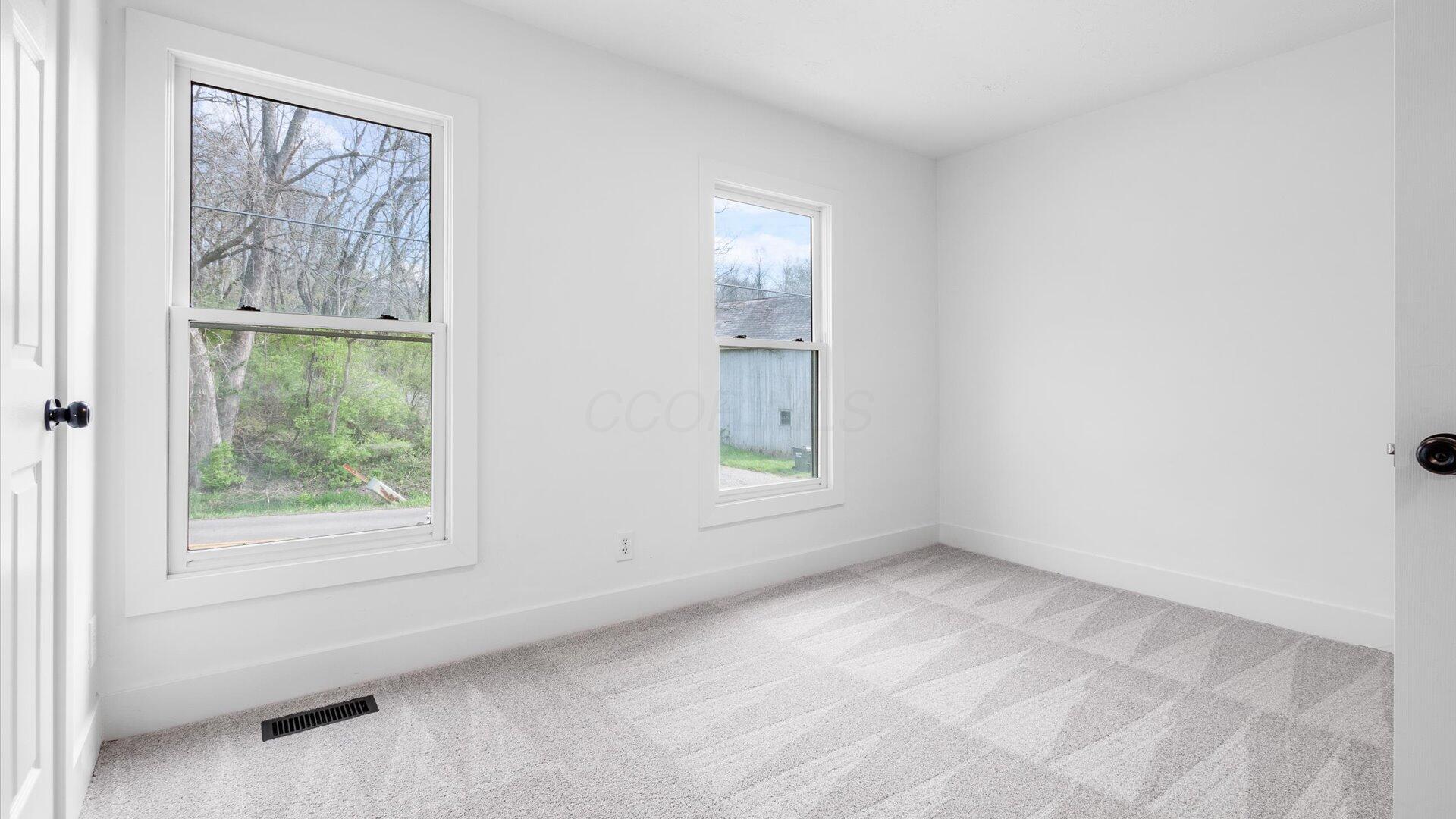 2484 Coopermill Road, Zanesville, Ohio image 24