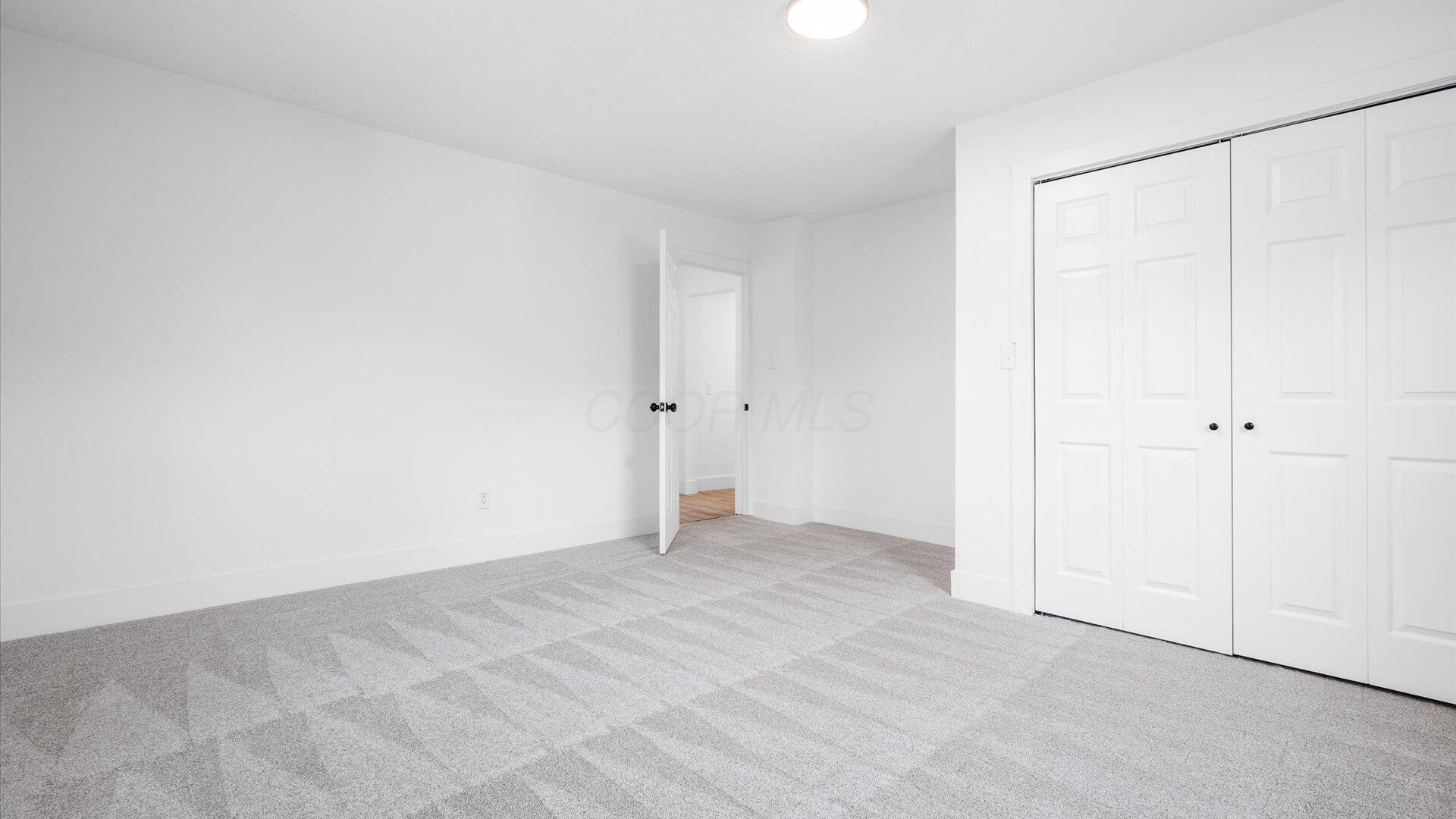 2484 Coopermill Road, Zanesville, Ohio image 23