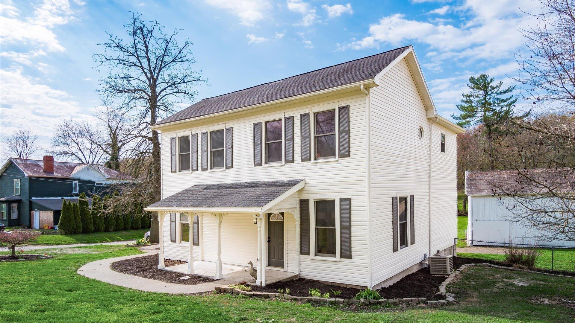 2484 Coopermill Road, Zanesville, Ohio image 2