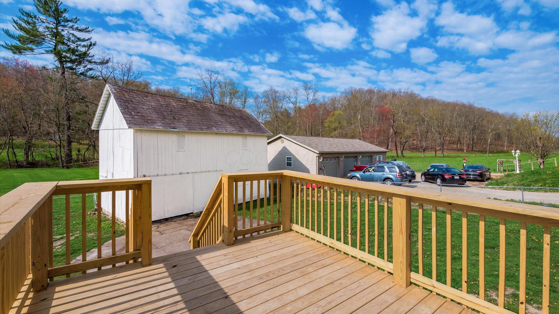 2484 Coopermill Road, Zanesville, Ohio image 38