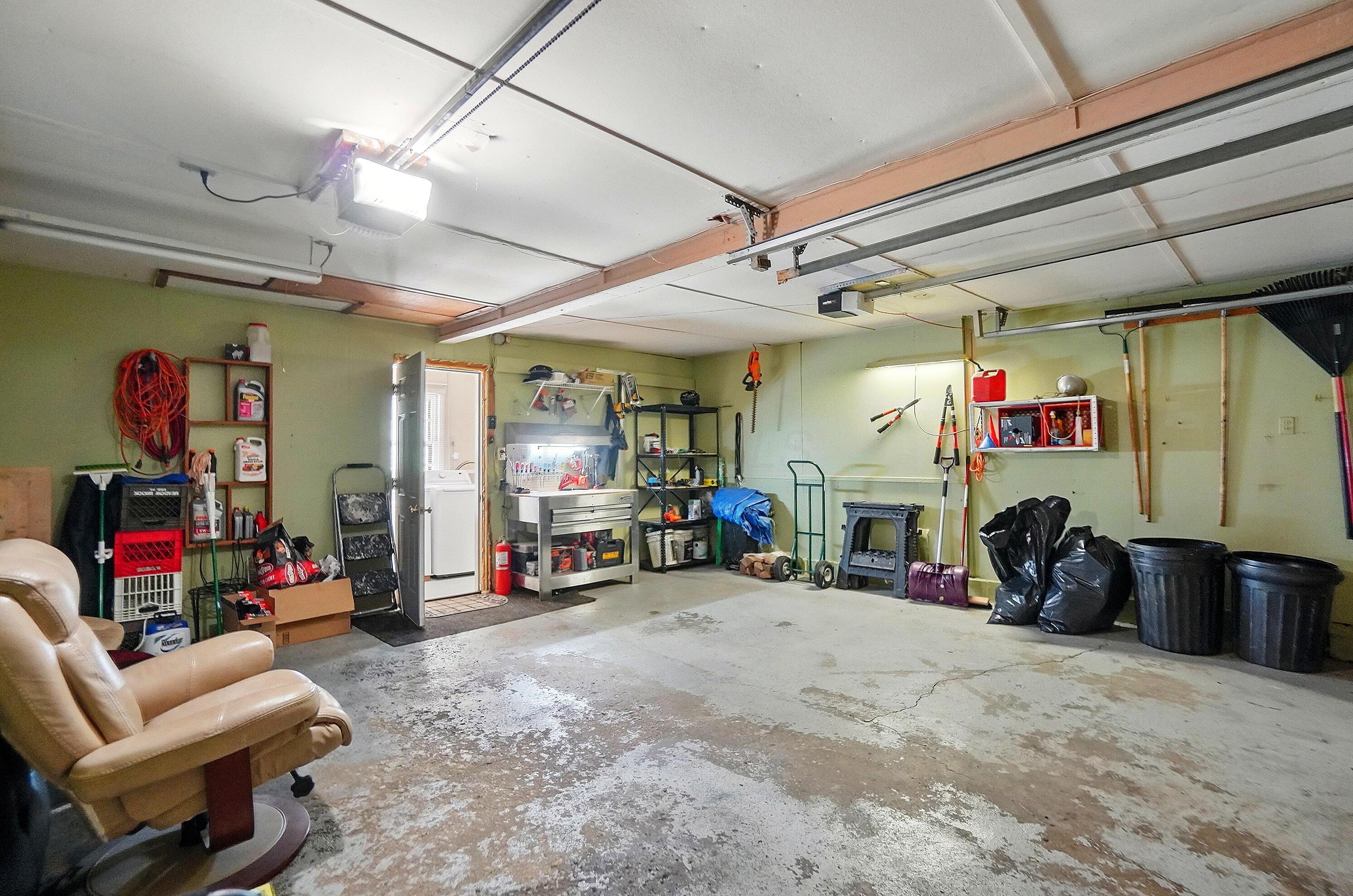 21 Hedgely Road, Springfield, Ohio image 49