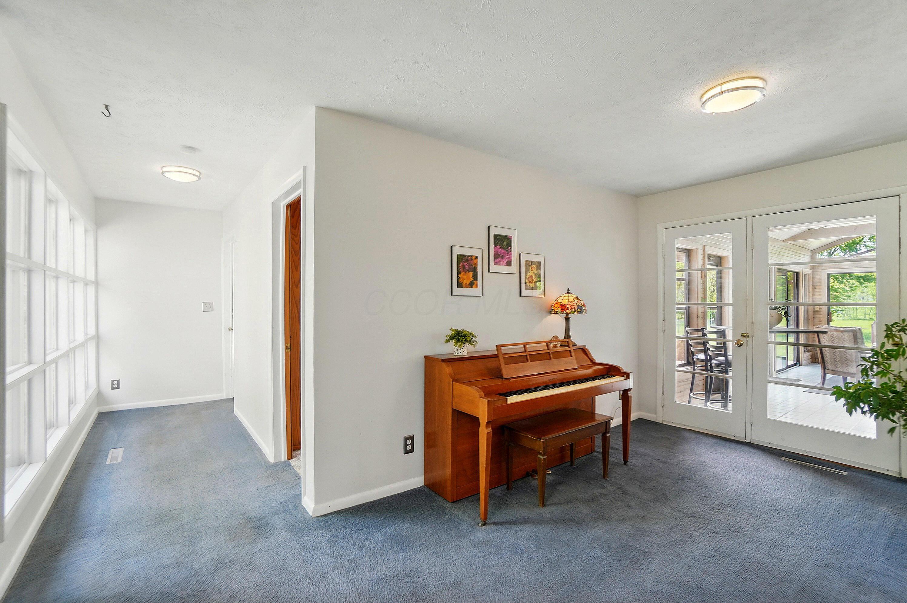 21 Hedgely Road, Springfield, Ohio image 42
