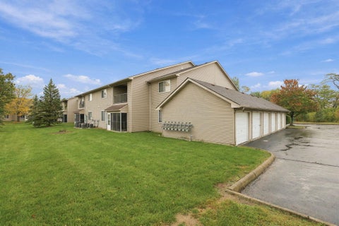 Tiny photo for 1870 Berrancher Drive, Columbus, OH 43228 (MLS # 226039270)