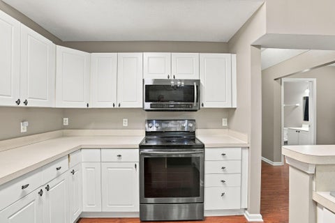 Tiny photo for 1870 Berrancher Drive, Columbus, OH 43228 (MLS # 226039270)