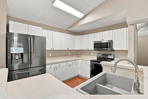 Tiny photo for 1870 Berrancher Drive, Columbus, OH 43228 (MLS # 226039270)