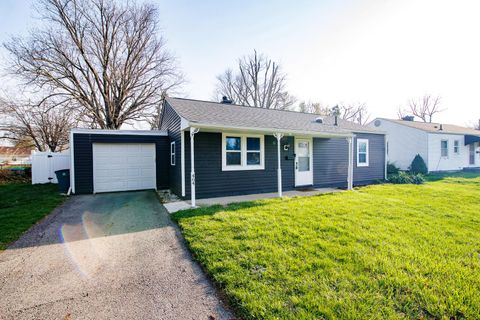 Photo of 464 Yarmouth Lane, Columbus, OH 43228 (MLS # 226009600)