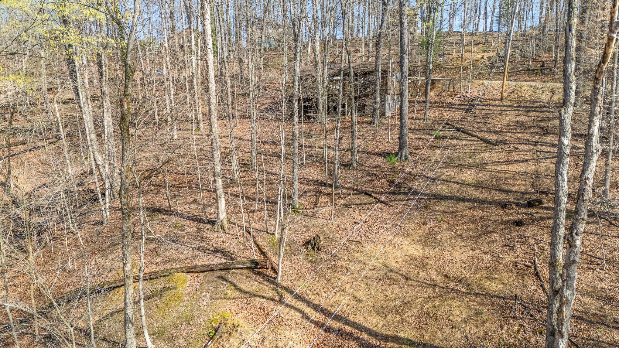 601 Navajo Lane, Sugar Grove, Ohio image 27