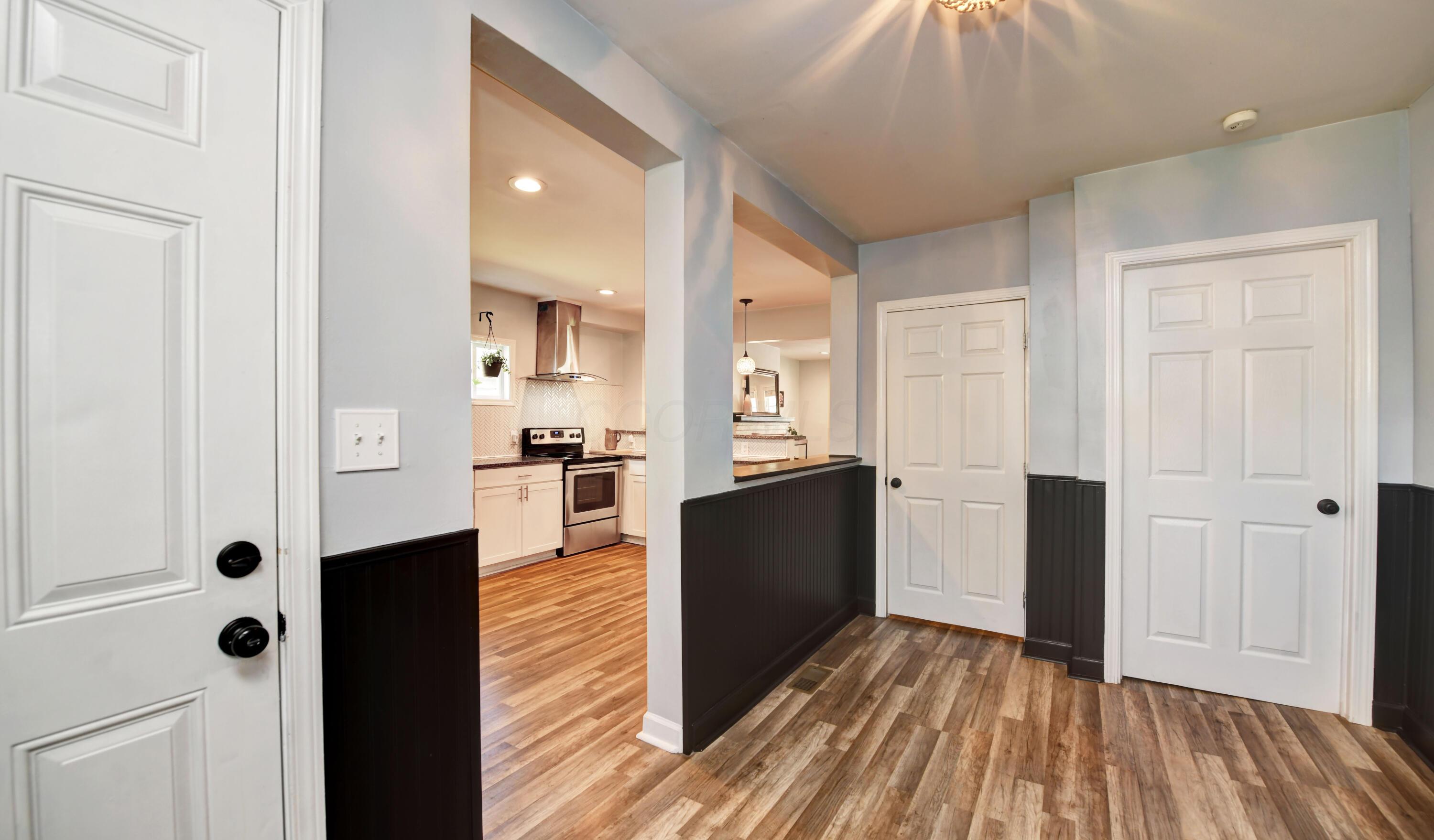 909 Oakwood Avenue, Columbus, Ohio image 11