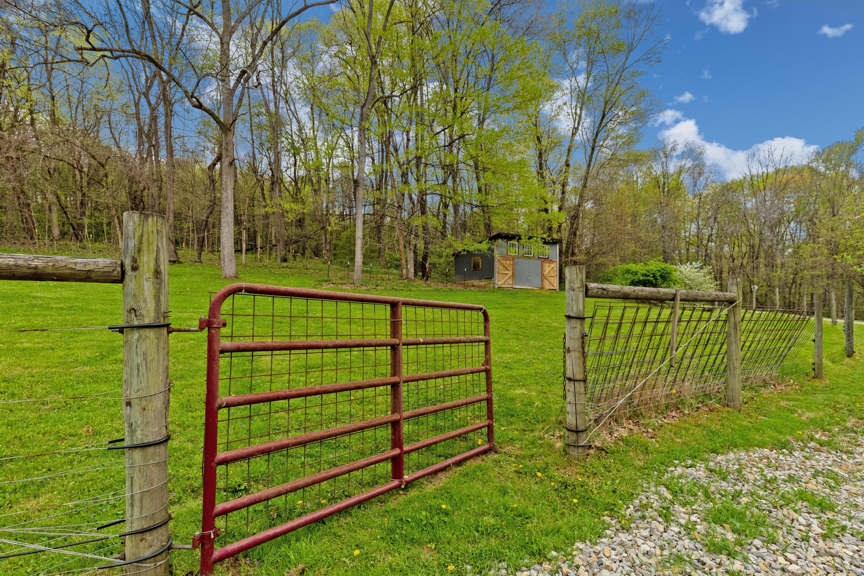 11947 Mount Hope Road, Glenford, Ohio image 43
