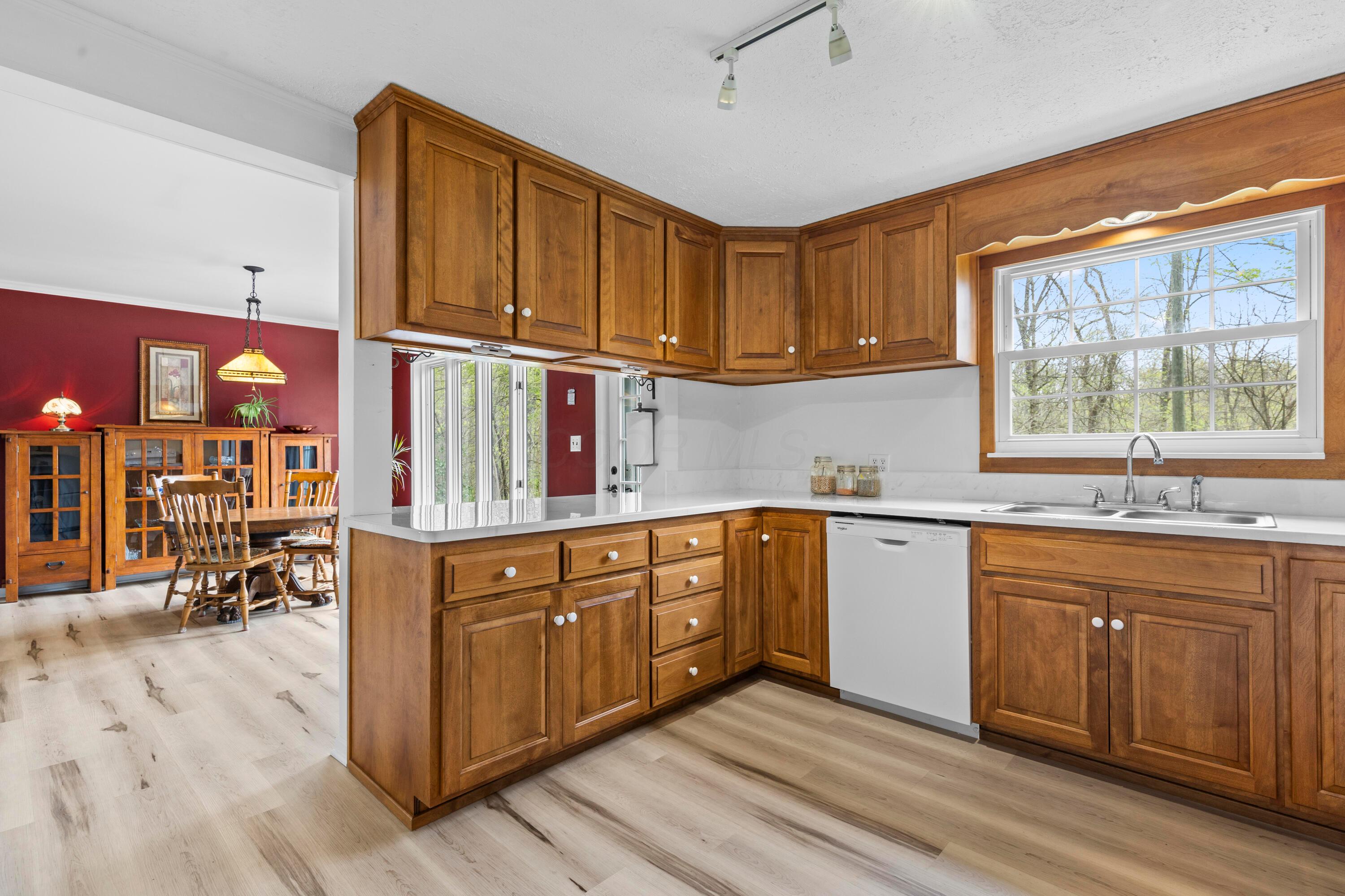 11947 Mount Hope Road, Glenford, Ohio image 10