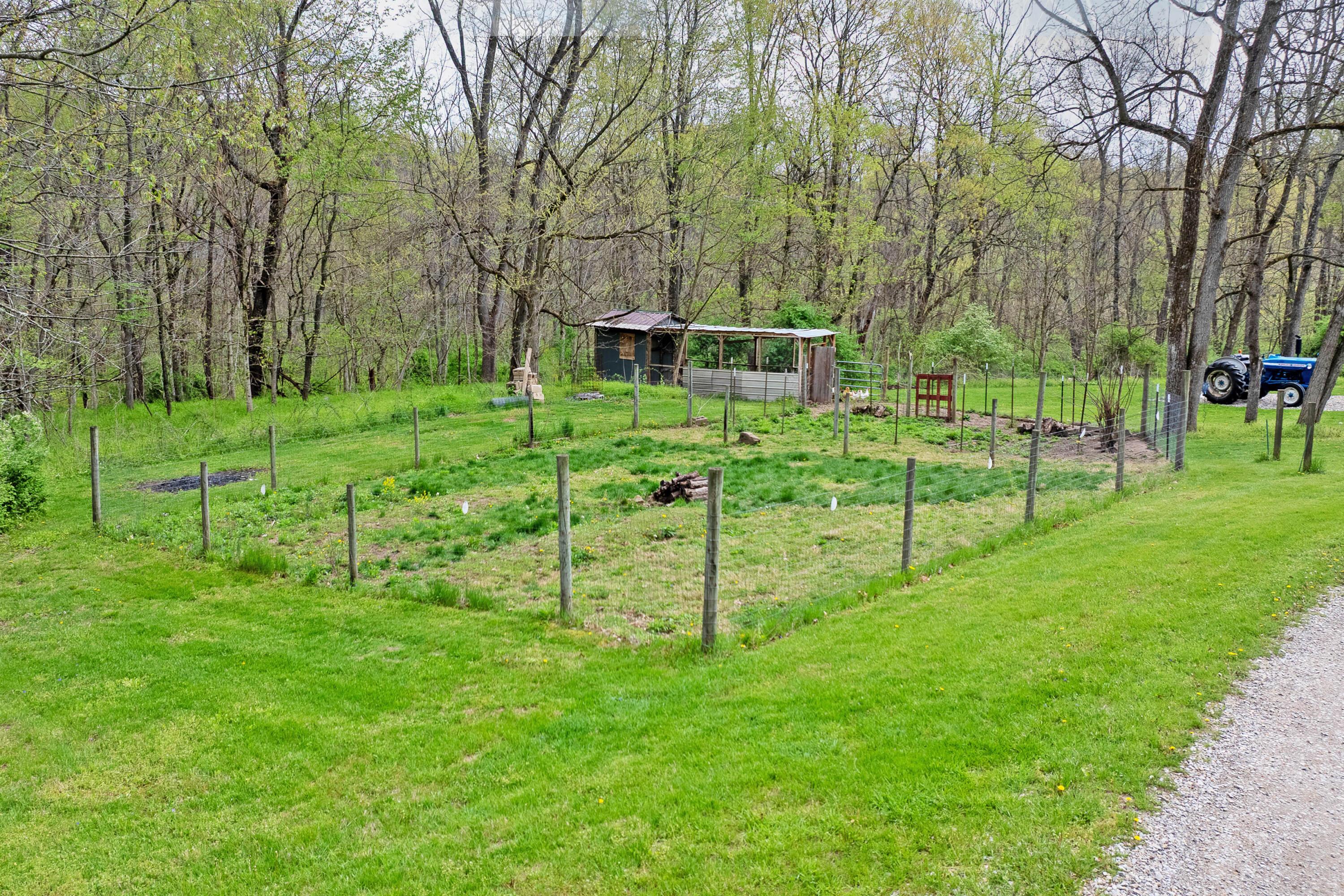 11947 Mount Hope Road, Glenford, Ohio image 40