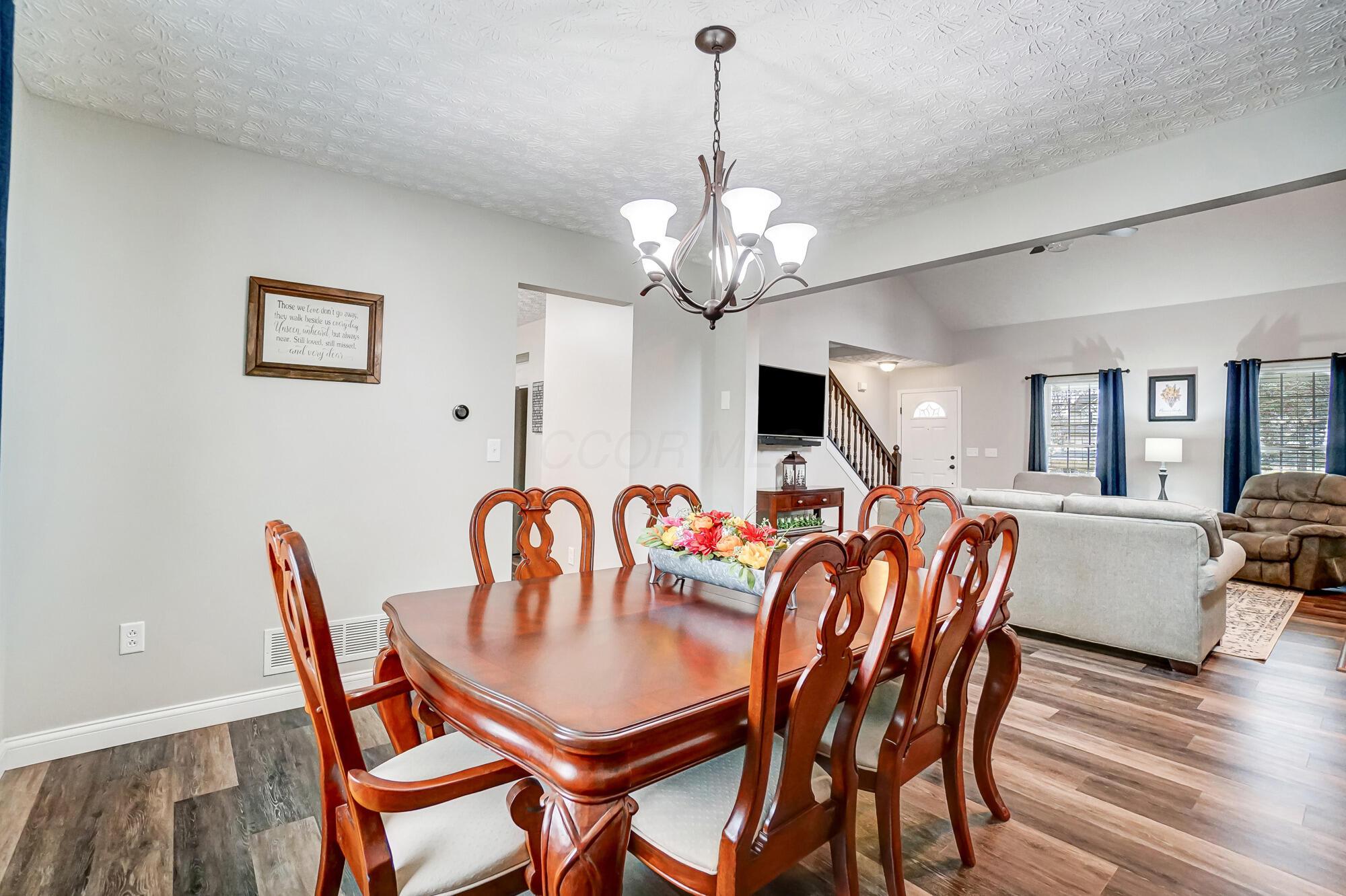 322 Crafton Trail Loop, Blacklick, Ohio image 21