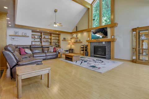 Tiny photo for 4037 Dublin Road, Columbus, OH 43221 (MLS # 226028221)