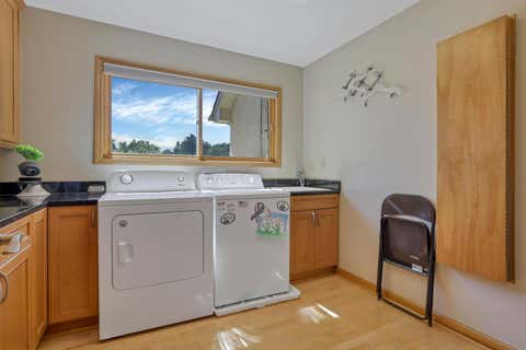 Tiny photo for 4037 Dublin Road, Columbus, OH 43221 (MLS # 226028221)