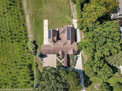 Tiny photo for 4037 Dublin Road, Columbus, OH 43221 (MLS # 226028221)