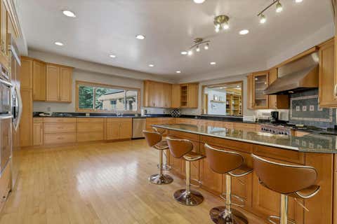 Tiny photo for 4037 Dublin Road, Columbus, OH 43221 (MLS # 226028221)