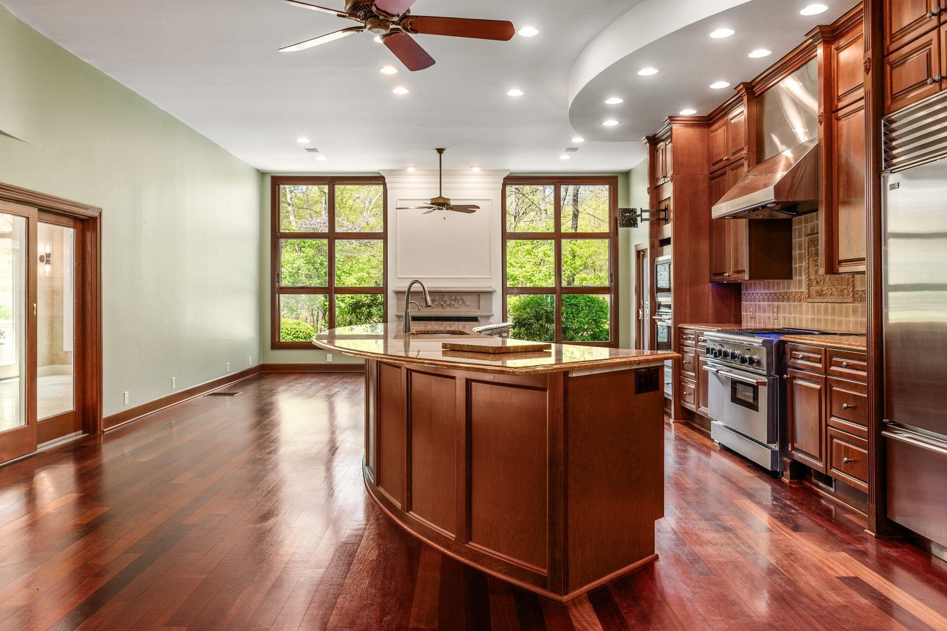 4930 E Walnut Street, Westerville, Ohio image 25