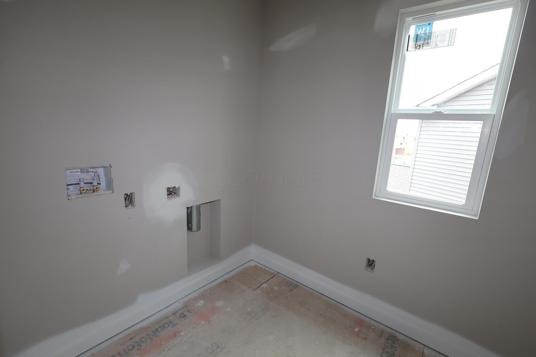 7061 Unitas Loop, Powell, Ohio image 15