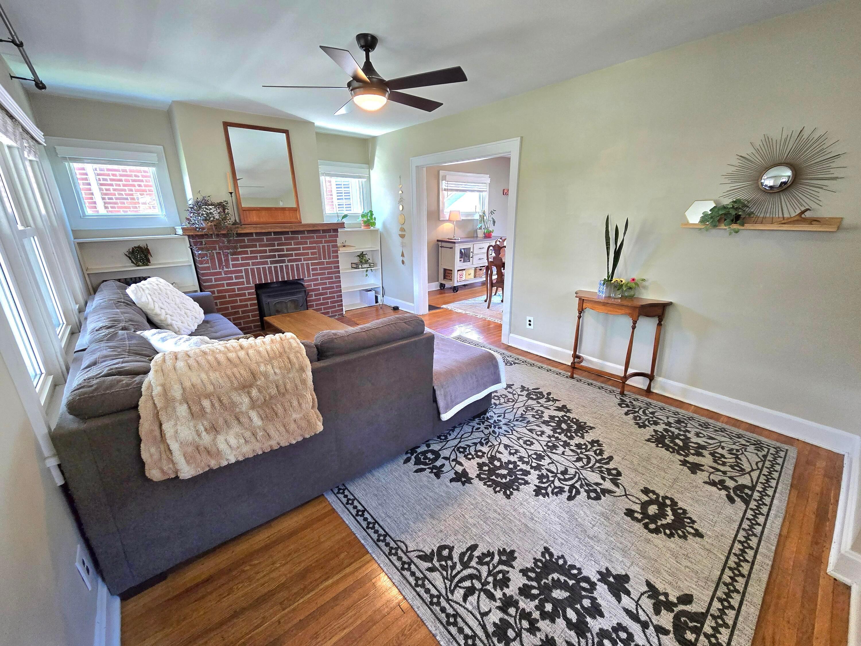 1328 Haines Avenue, Columbus, Ohio image 7