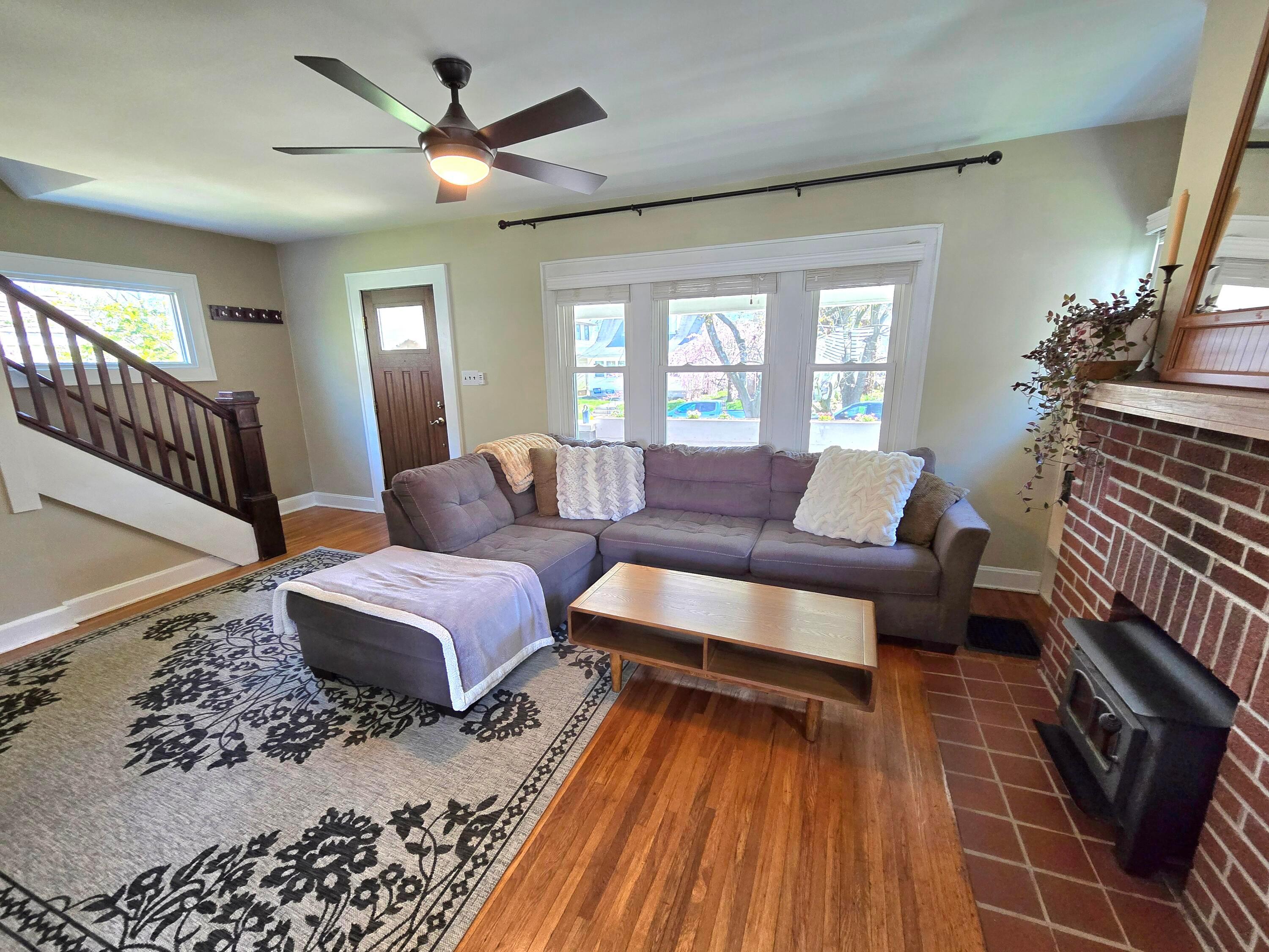 1328 Haines Avenue, Columbus, Ohio image 10